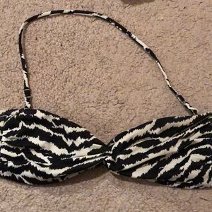 Victoria’s Secret bandeau bikini top